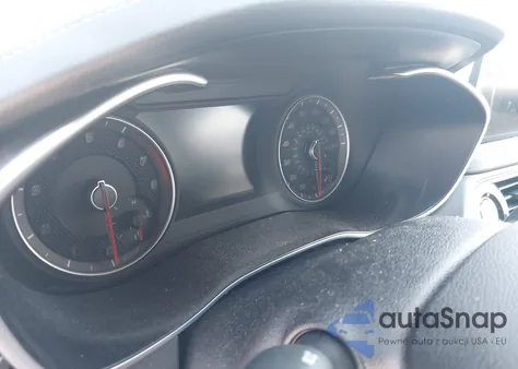 2019 Genesis G70 2.0T Advanced из США, поврежденный, VIN KMTG44LA1KU031625